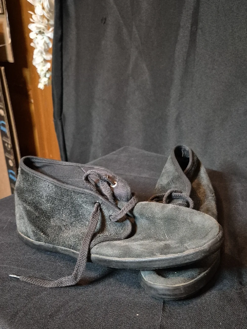 Black Suede Lace-Up Casual Shoes - Picture 1 of 7